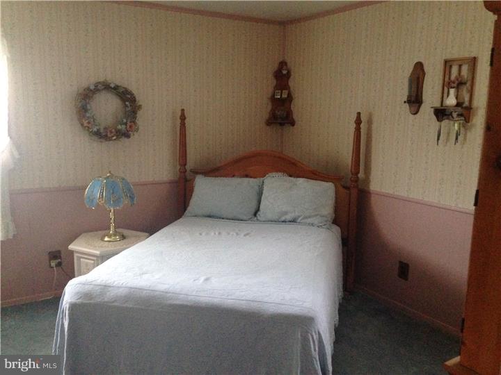 129 Centennial Road Warminster, PA 18974 - Photo 9 of 23