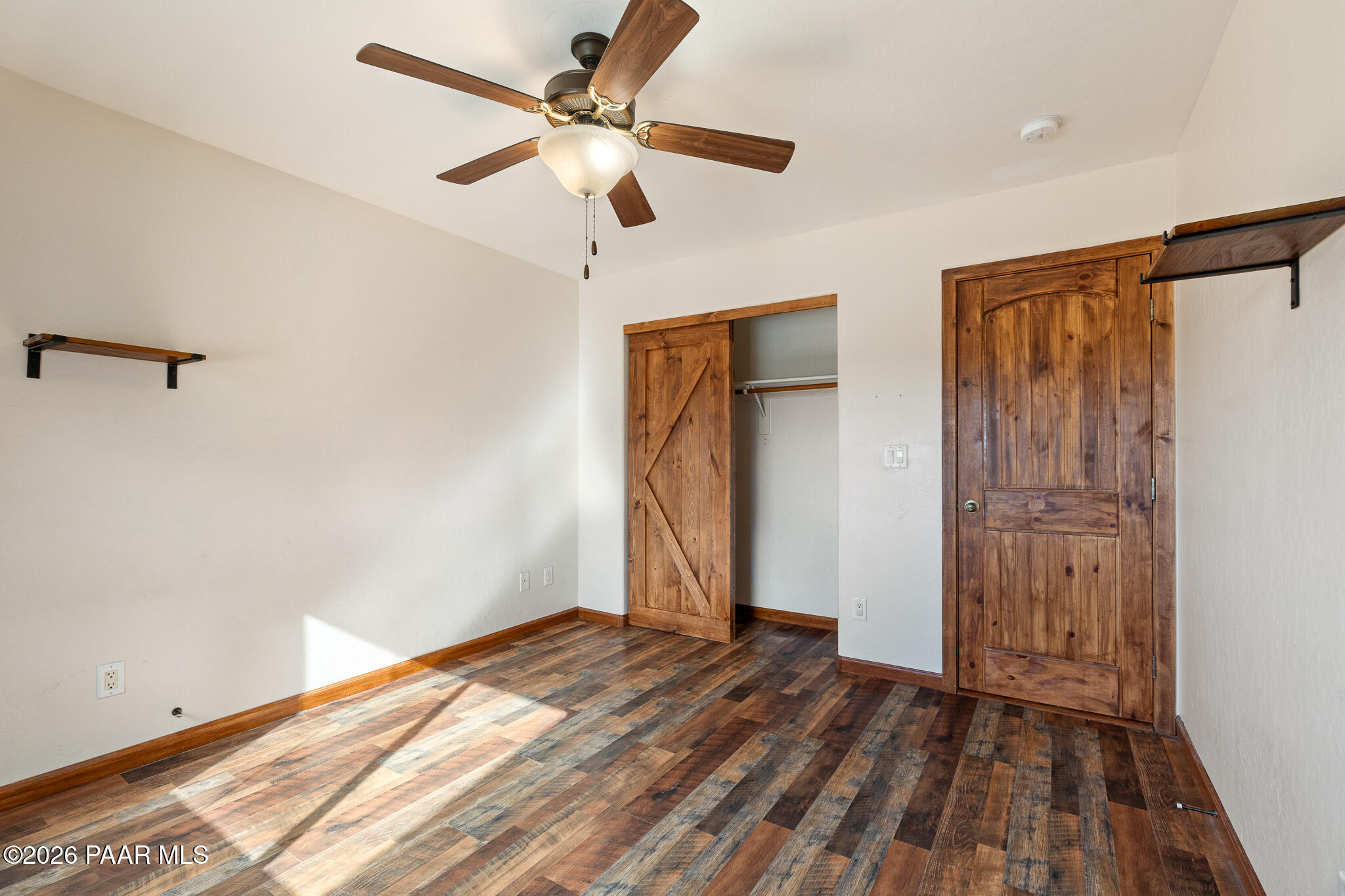 25820 Merlot Lane Paulden, AZ 86334 - Photo 26 of 55 a view of a livingroom with wooden floor
