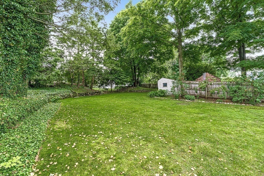 6 Nathaniel Road Winchester, MA 01890 - Photo 3 of 38 Gallery Image 3