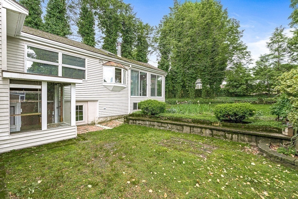 6 Nathaniel Road Winchester, MA 01890 - Photo 35 of 38 Gallery Image 35