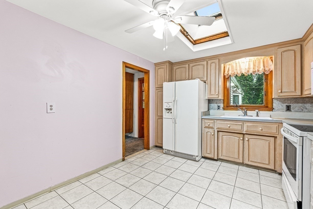 6 Nathaniel Road Winchester, MA 01890 - Photo 9 of 38 Gallery Image 9