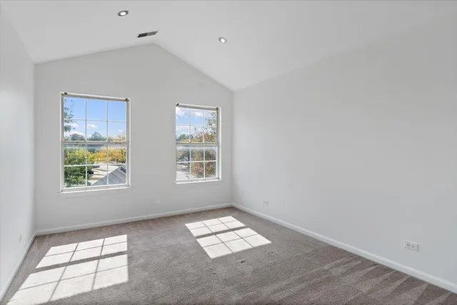 $299,900 | 2257 Lake Ridge Drive, Glendale Heights, IL 60139