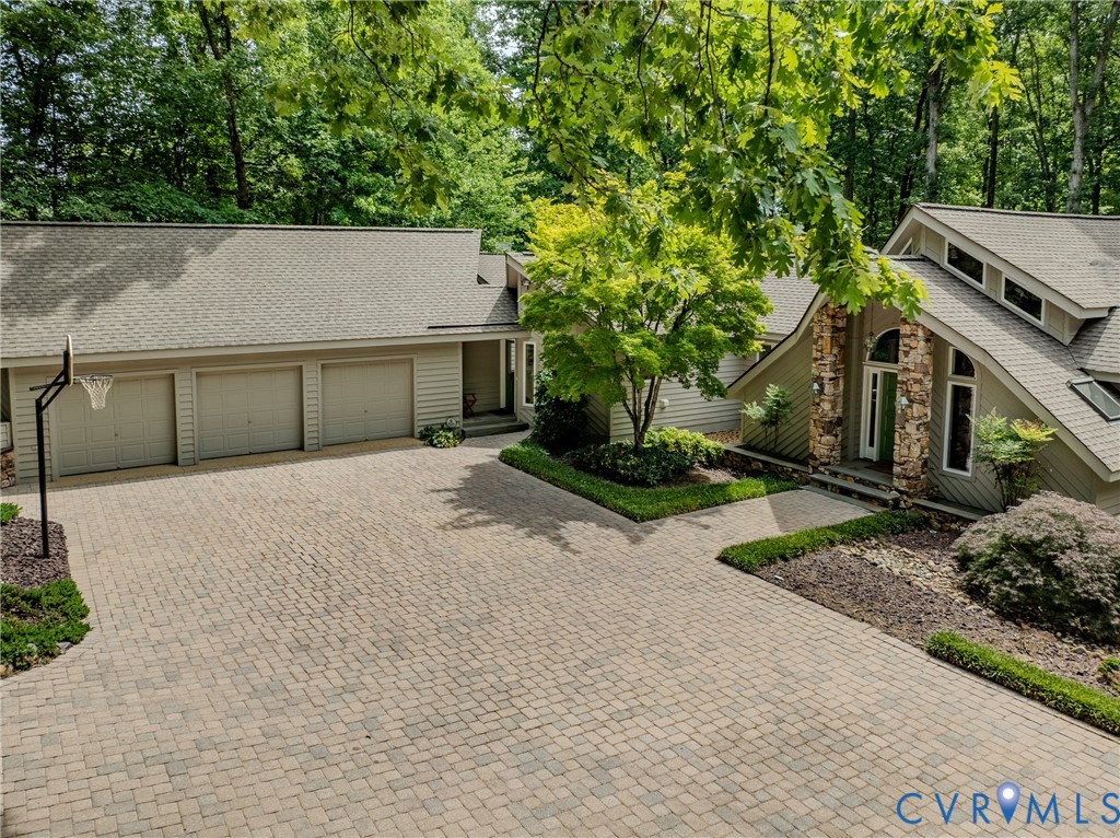 9 Deer Run Road Manakin-Sabot, VA 23103 - Photo 63 of 65 attached 3 car garage