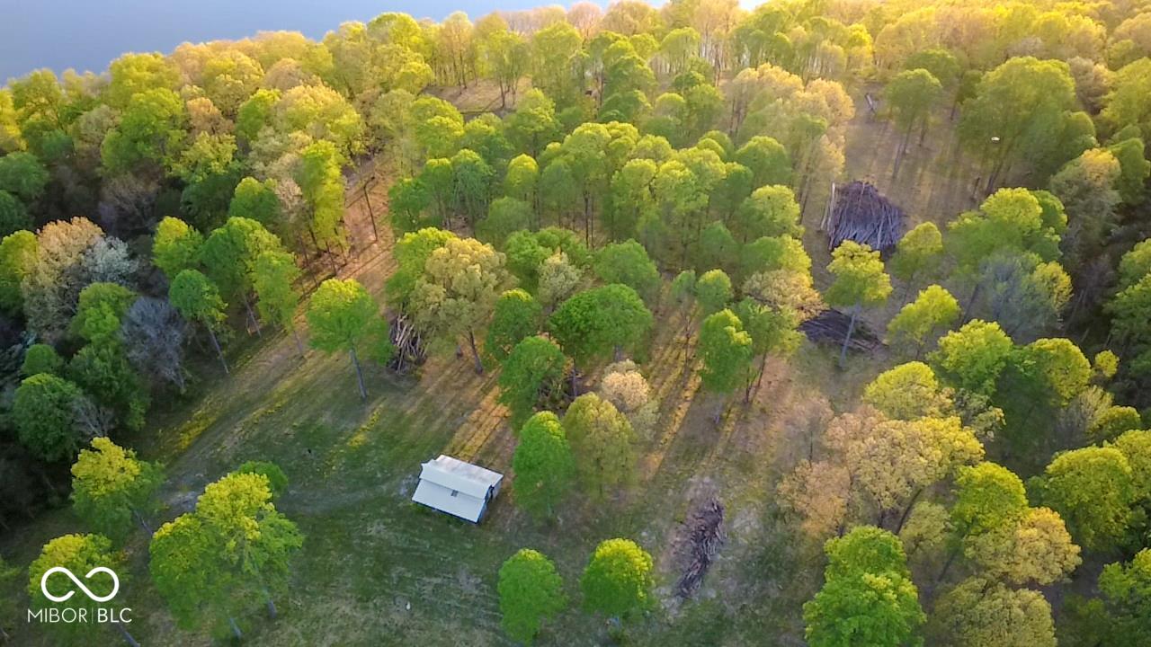 5735 Gilmore Ridge Lane Nashville, IN 47448 - Photo 3 of 11