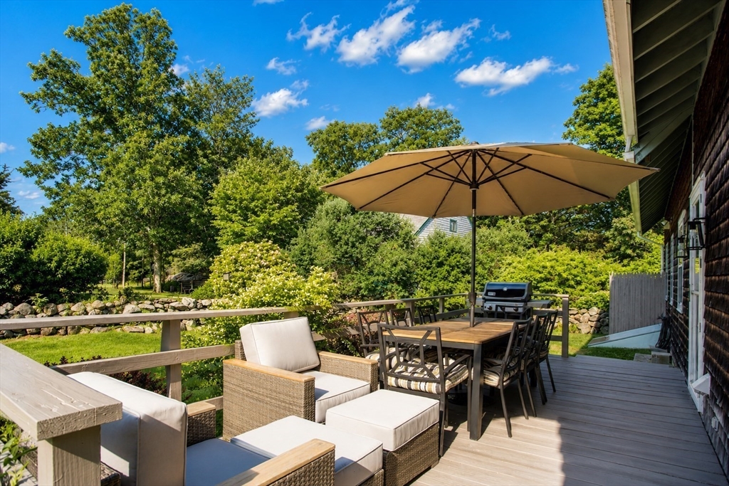 8 Juniper Road Westport, MA 02791 - Photo 12 of 35