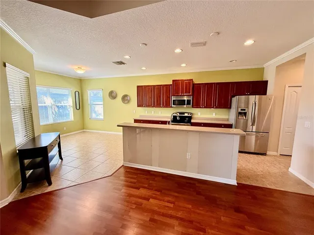 $3,000 | 6222 45th Lane East, Bradenton, FL 34203