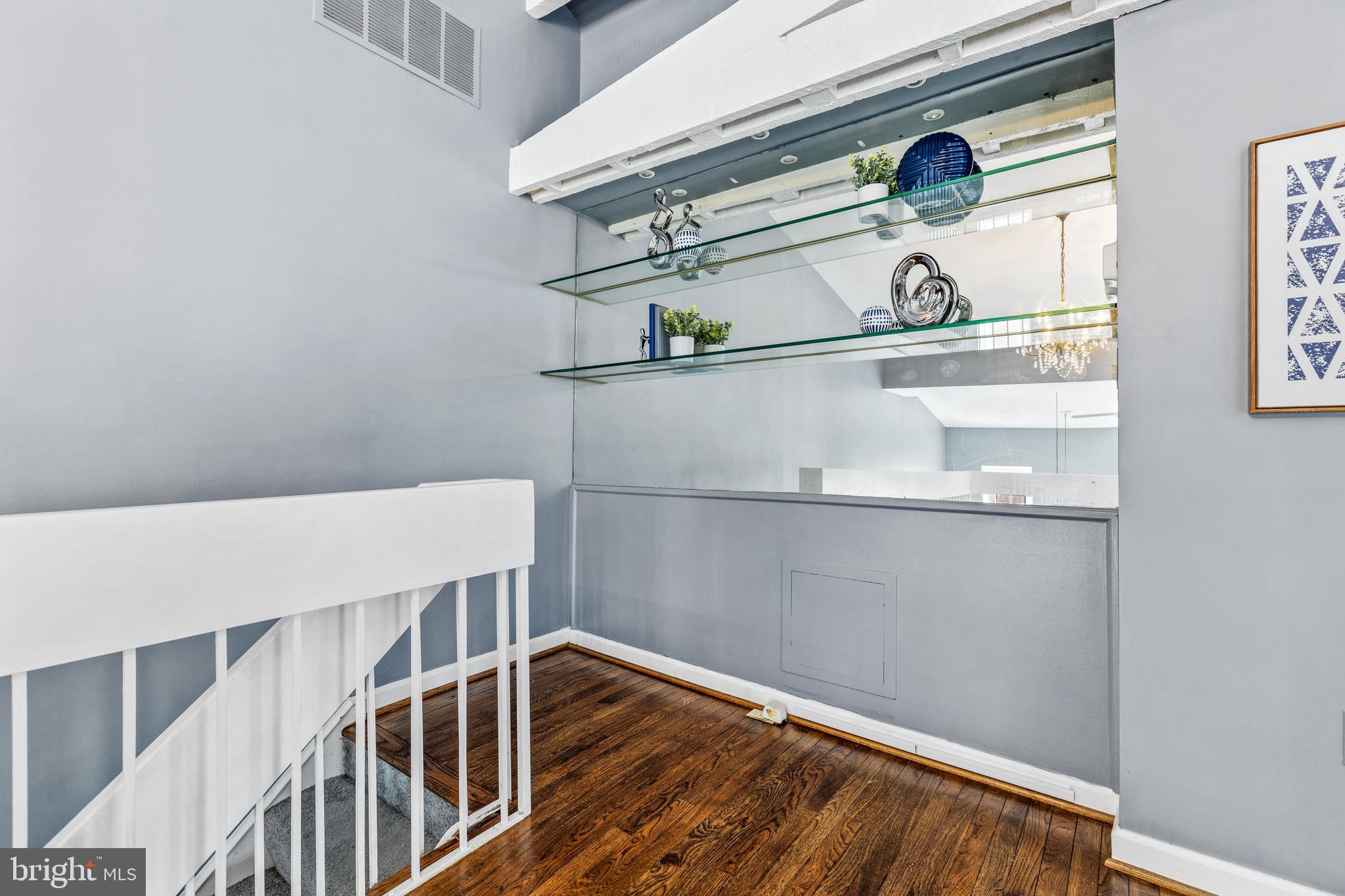 1810 Calvert Street Northwest, Unit 4 Washington, DC 20009 - Photo 13 of 23