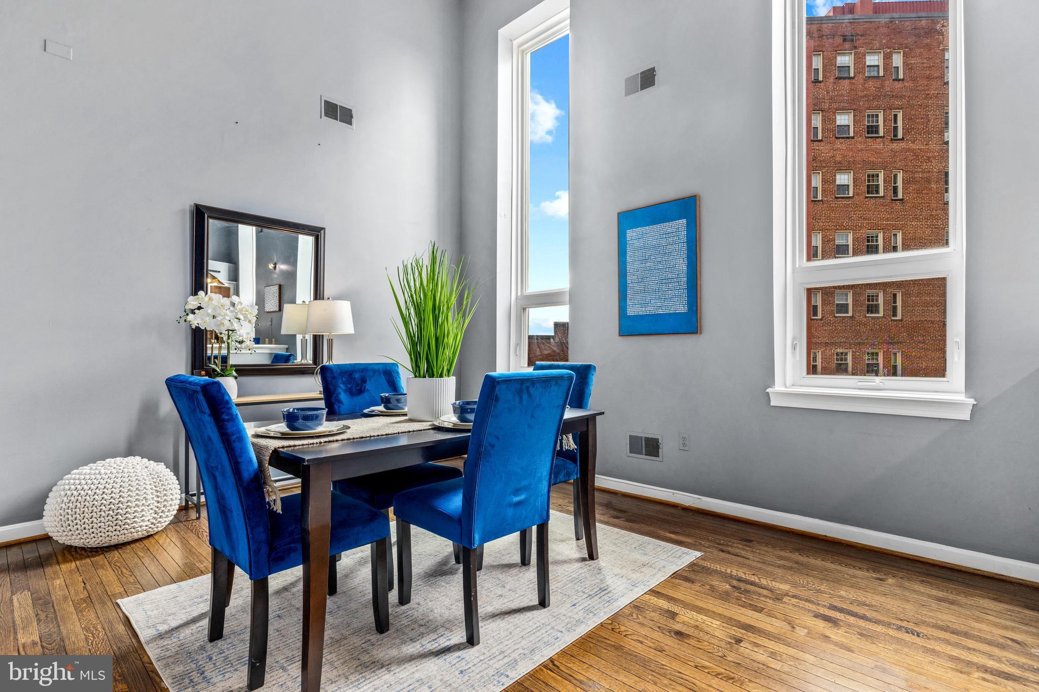 1810 Calvert Street Northwest, Unit 4 Washington, DC 20009 - Photo 3 of 23