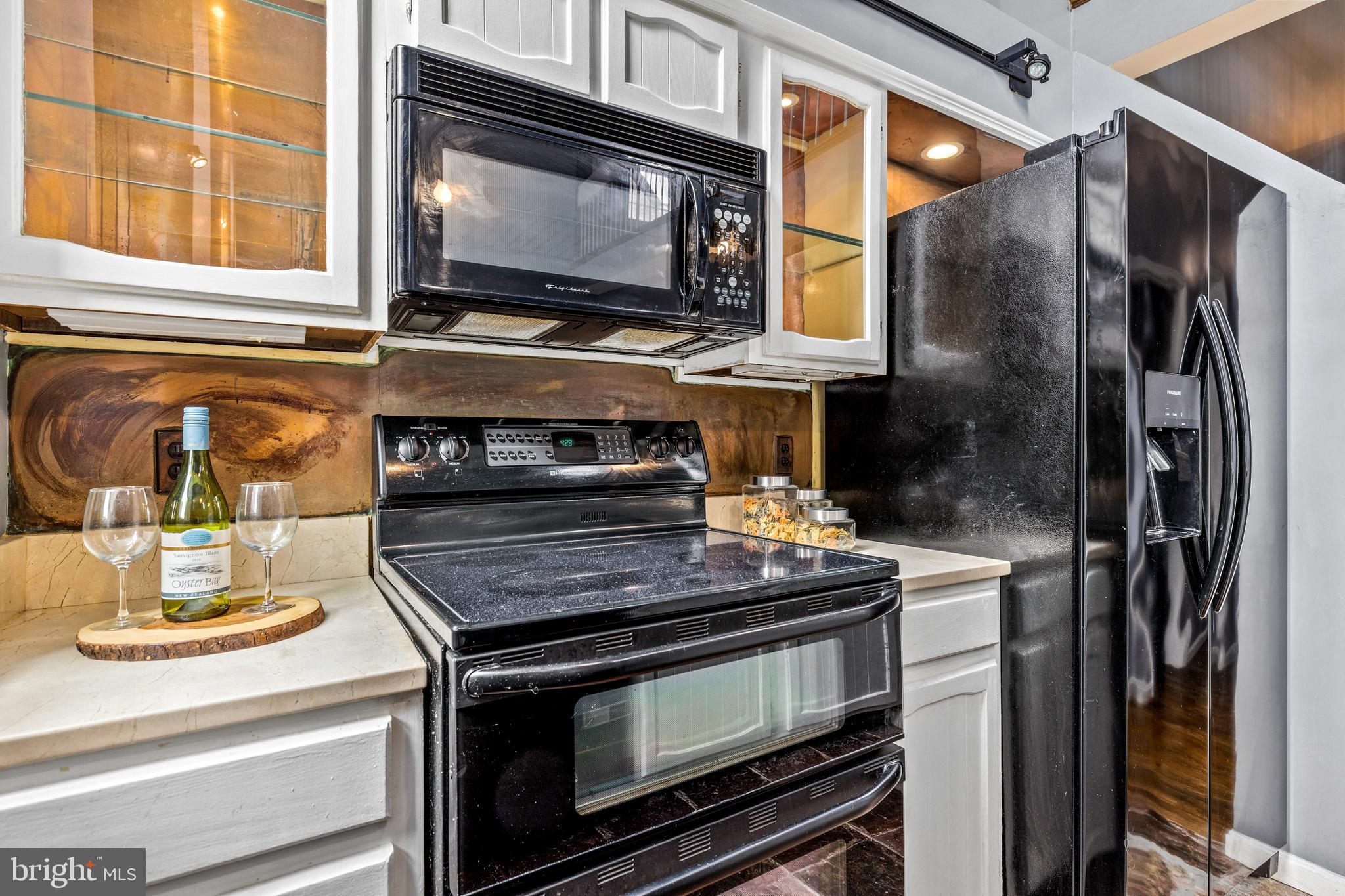 1810 Calvert Street Northwest, Unit 4 Washington, DC 20009 - Photo 9 of 23