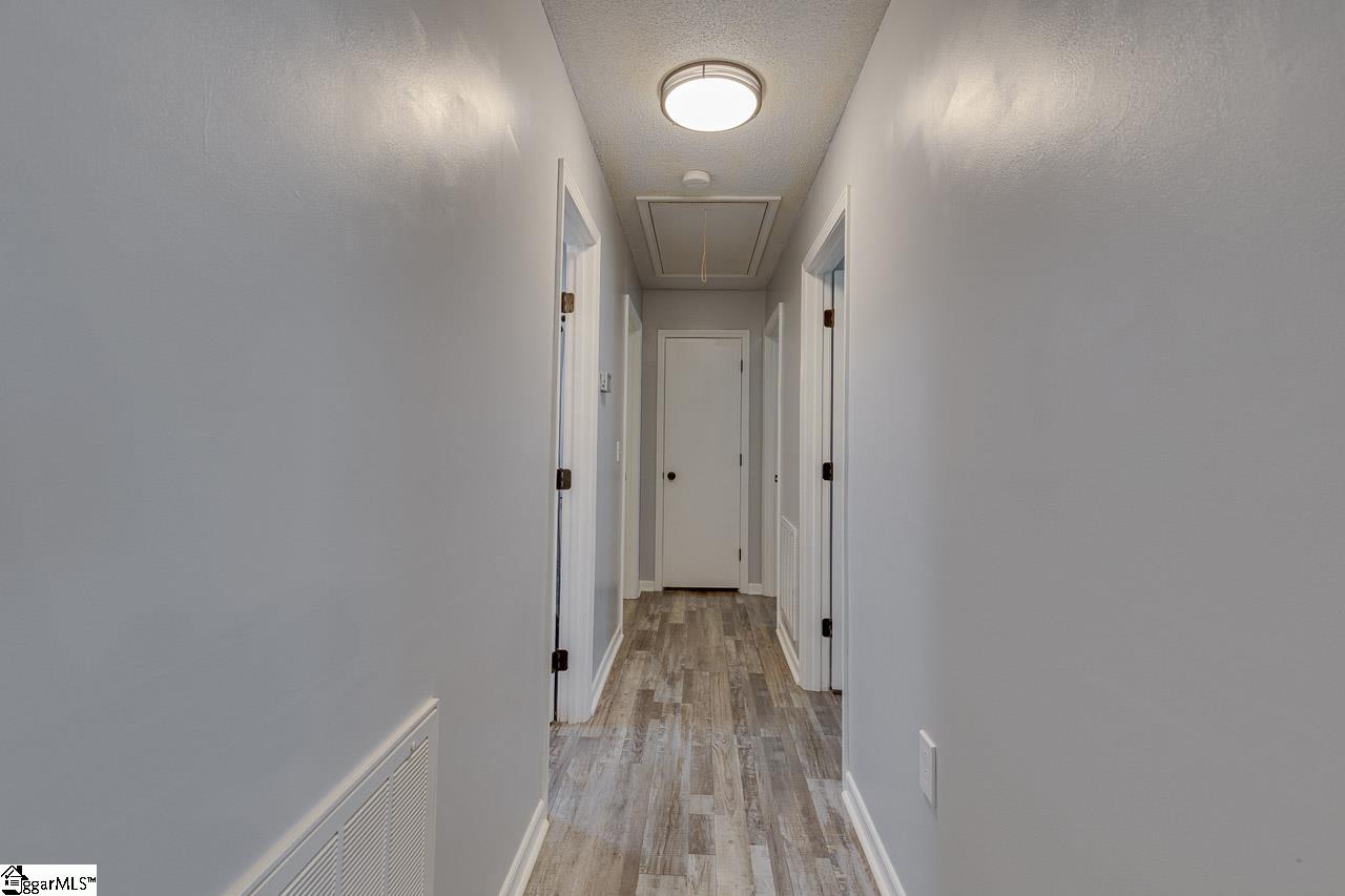 321 Springdale Avenue Liberty, SC 29657 - Photo 18 of 35