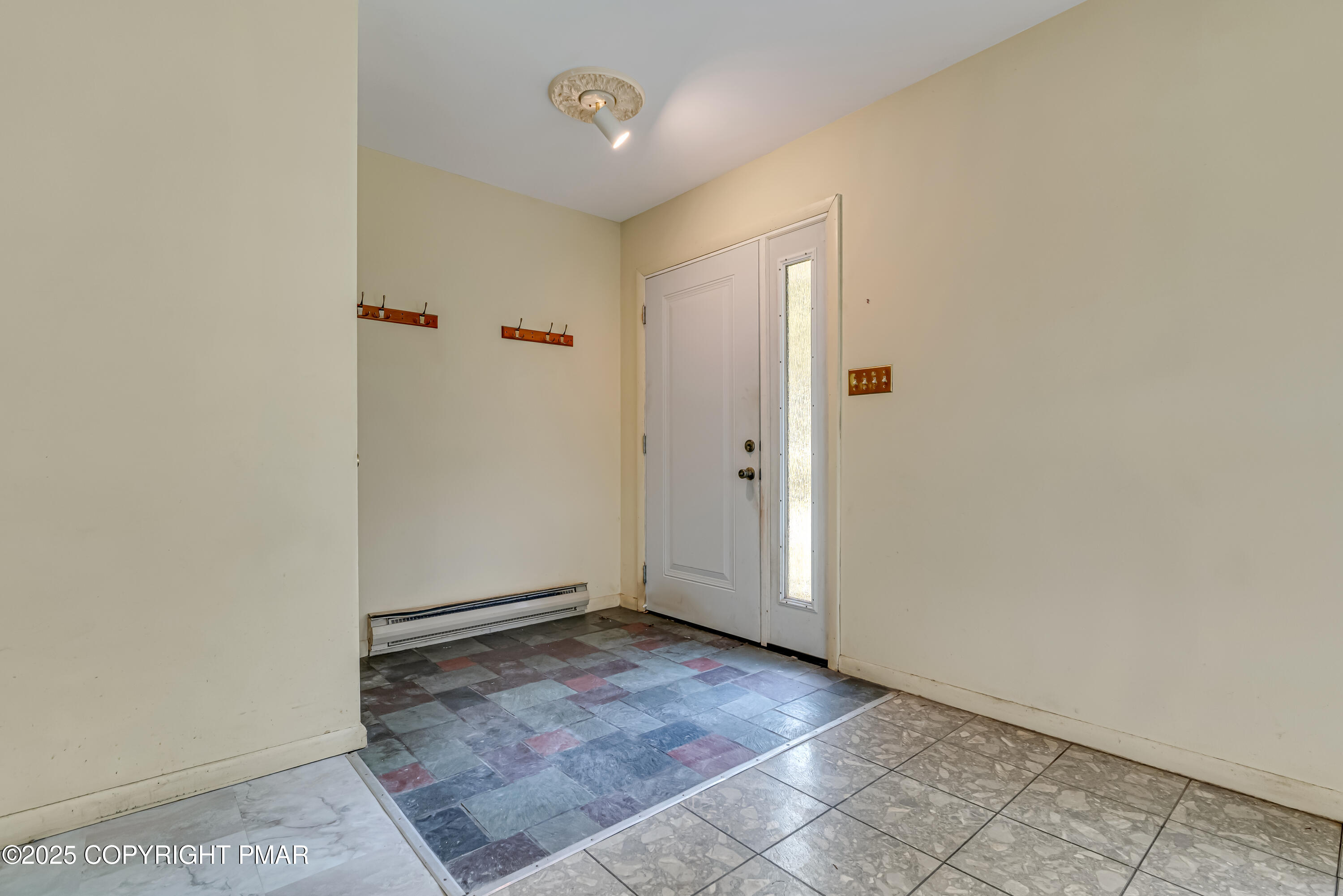 129 Winona Road Mount Pocono, PA 18344 - Photo 11 of 64 12-Photo Aug 05 2025, 11 47 42 AM