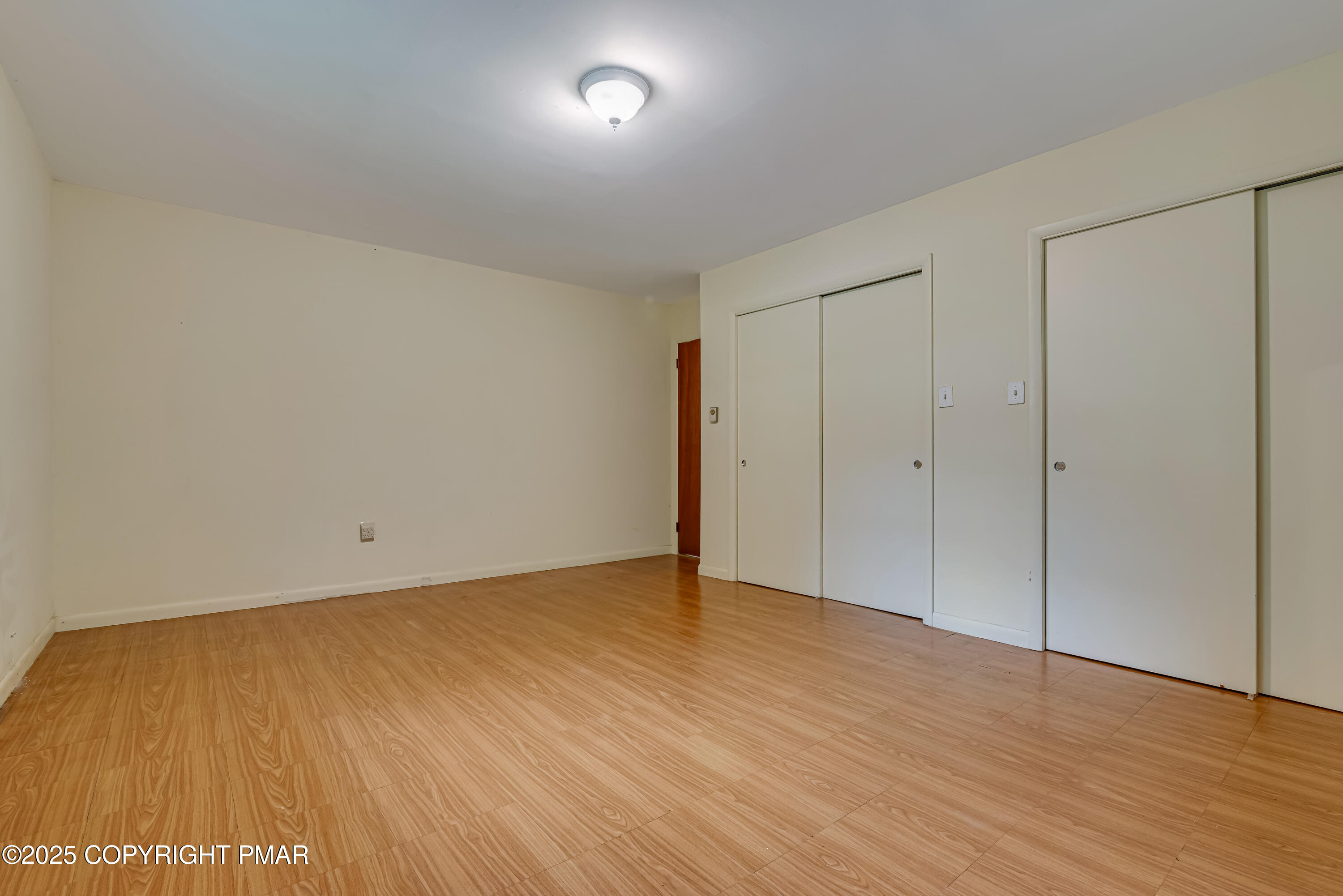 129 Winona Road Mount Pocono, PA 18344 - Photo 30 of 64 a view of an empty room