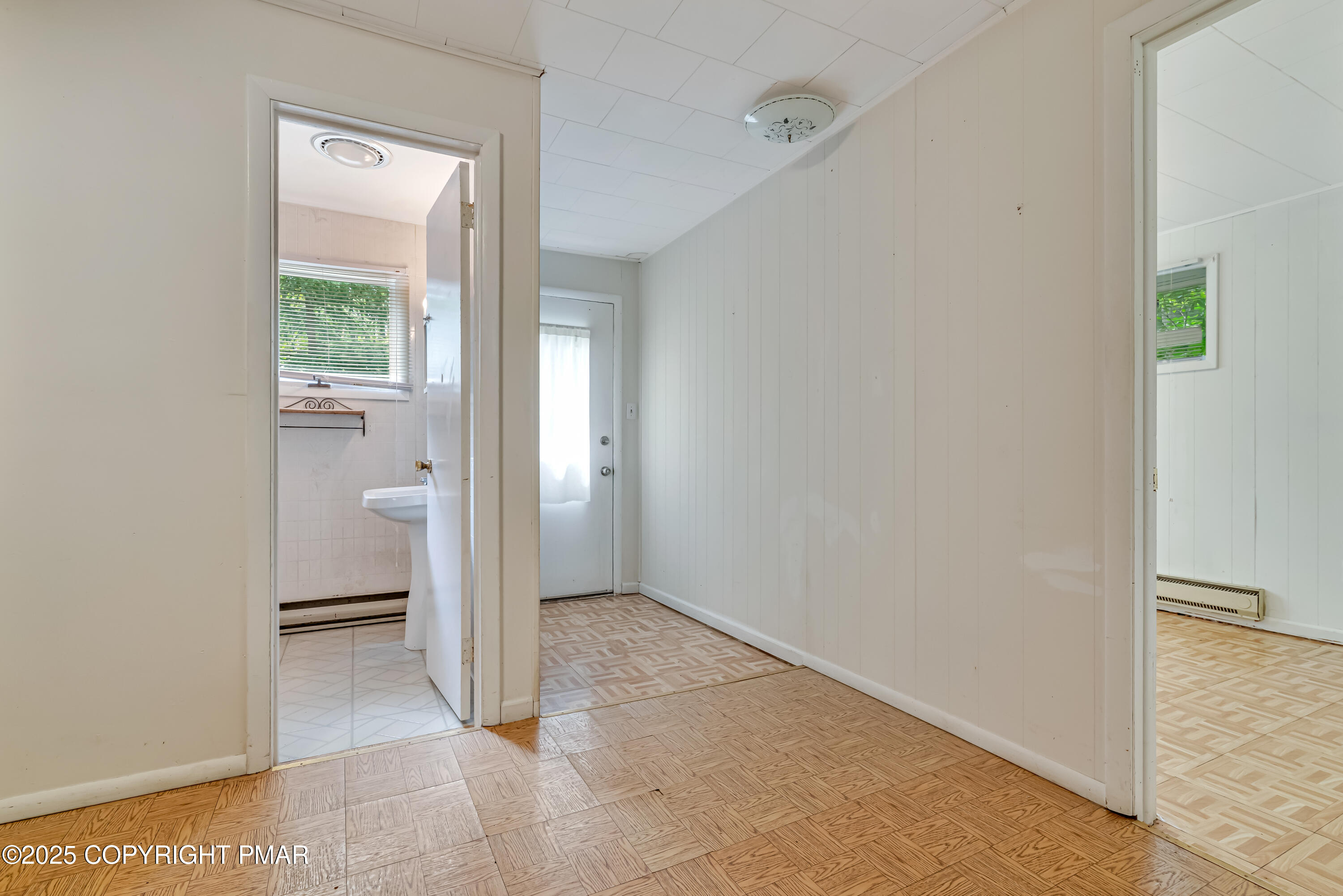 129 Winona Road Mount Pocono, PA 18344 - Photo 39 of 64 42-Photo Aug 05 2025, 12 08 26 PM