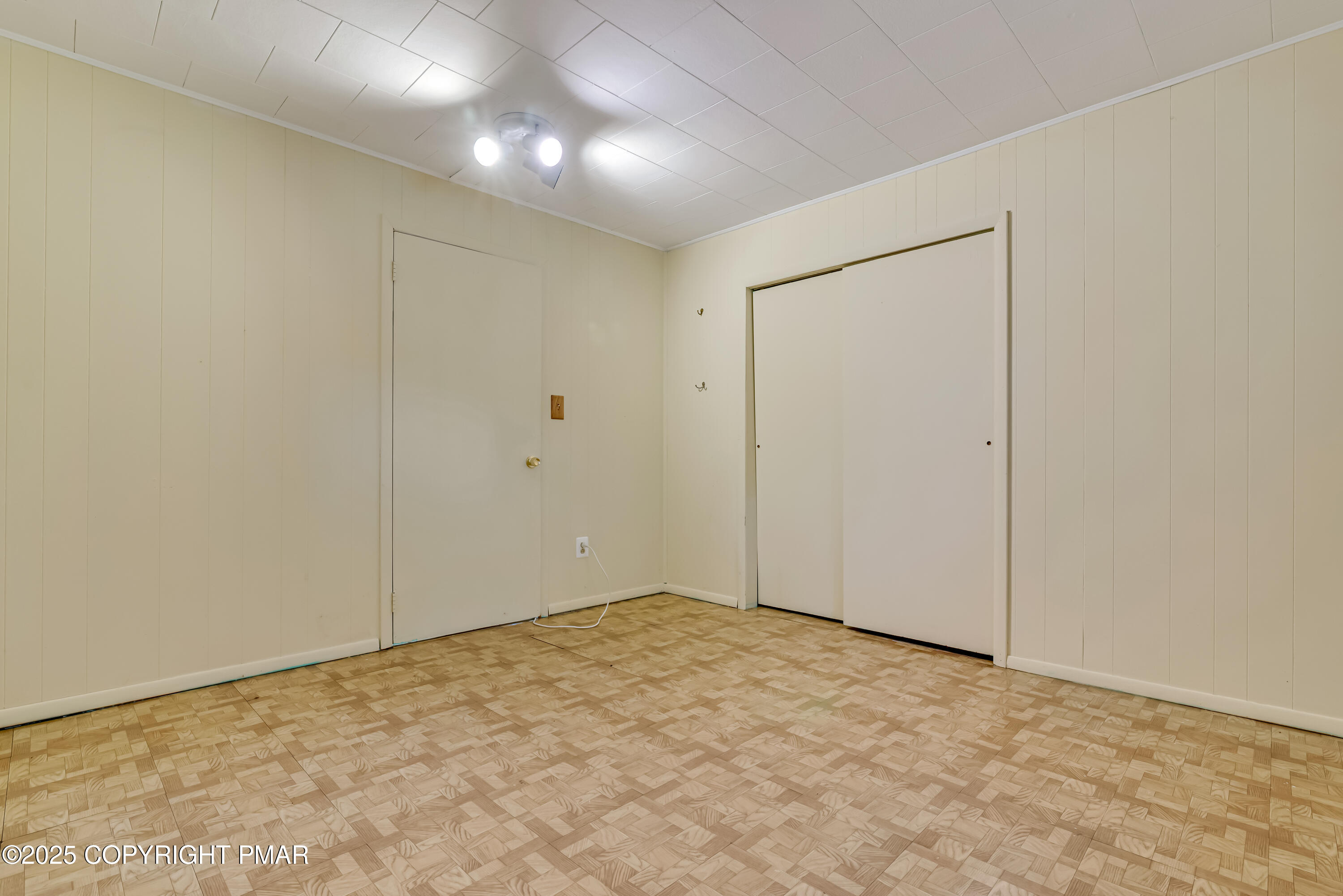 129 Winona Road Mount Pocono, PA 18344 - Photo 44 of 64 47-Photo Aug 05 2025, 12 17 29 PM