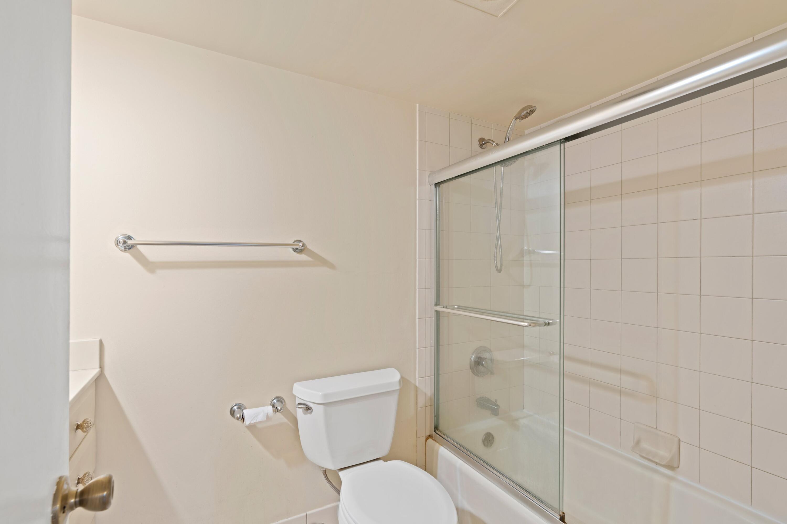 5961 Northwest 2nd Avenue, Unit 209 Boca Raton, FL 33487 - Photo 14 of 35 Primary Bathroom