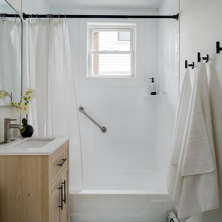 7 Farragut Avenue, Unit 1 Somerville, MA 02144 - Photo 21 of 23