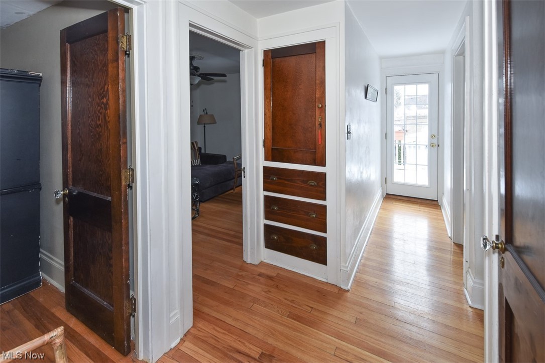 925 Beverly Road Cleveland Heights, OH 44121 - Photo 20 of 25 Corridor with light hardwood / wood-style flooring