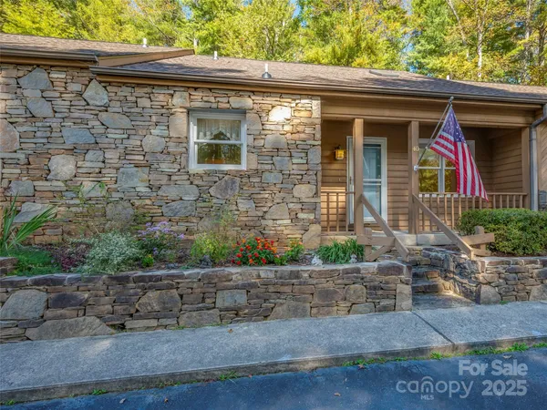 $280,000 | 40 Sagebrush Circle, Etowah, NC 28729