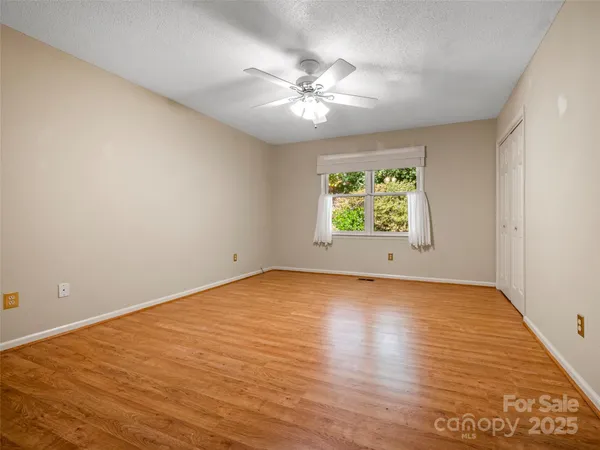 $280,000 | 40 Sagebrush Circle, Etowah, NC 28729