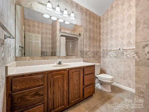 $280,000 | 40 Sagebrush Circle, Etowah, NC 28729