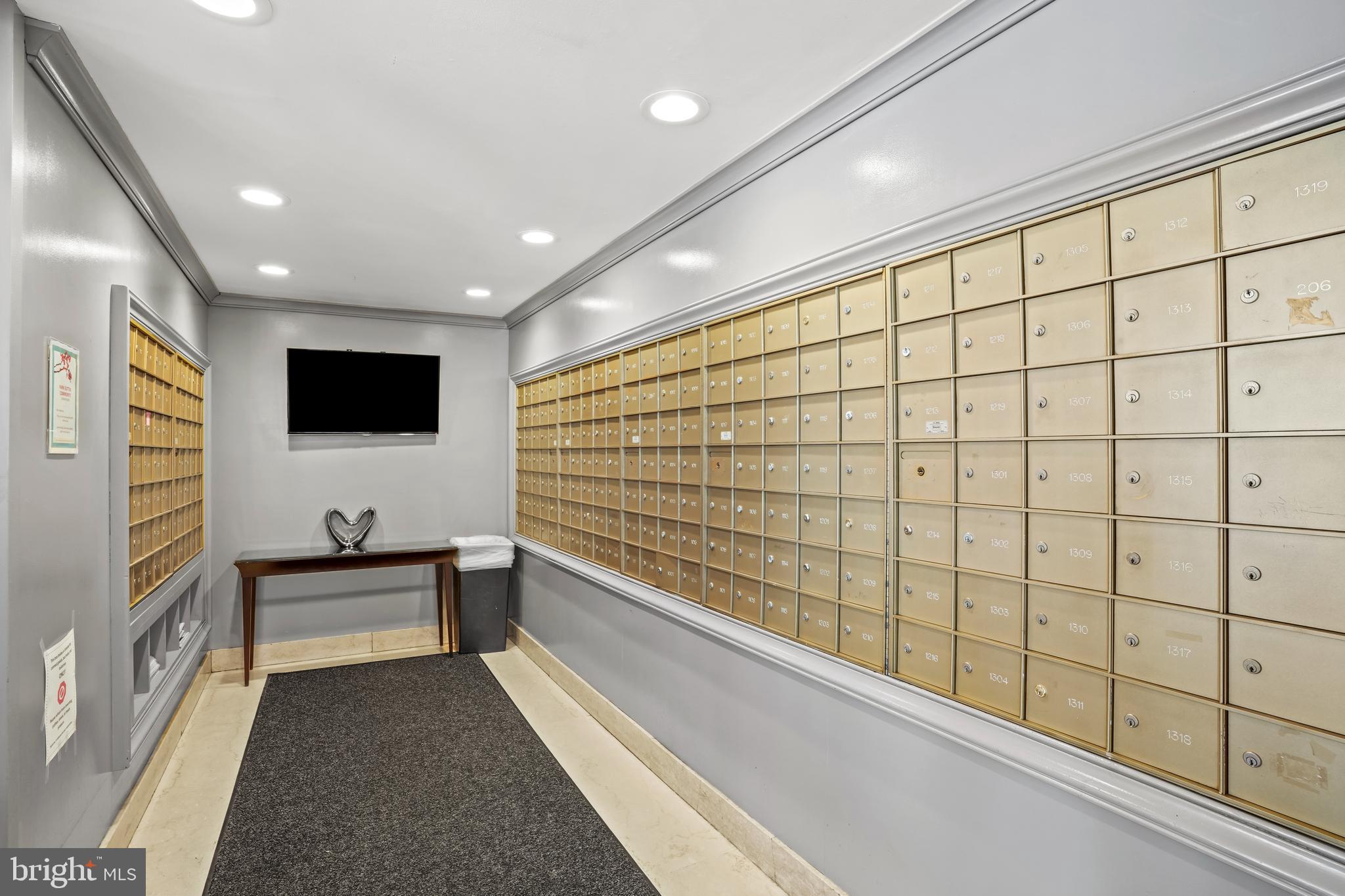 1900 Lyttonsville Road, Unit 612 Silver Spring, MD 20910 - Photo 23 of 23