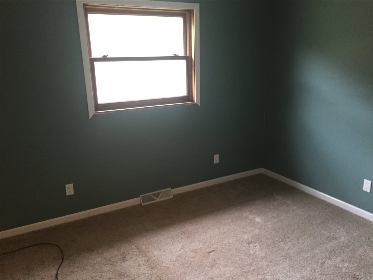 5655 East 34 Road Cadillac, MI 49601 - Photo 12 of 29 1809803-11.JPG