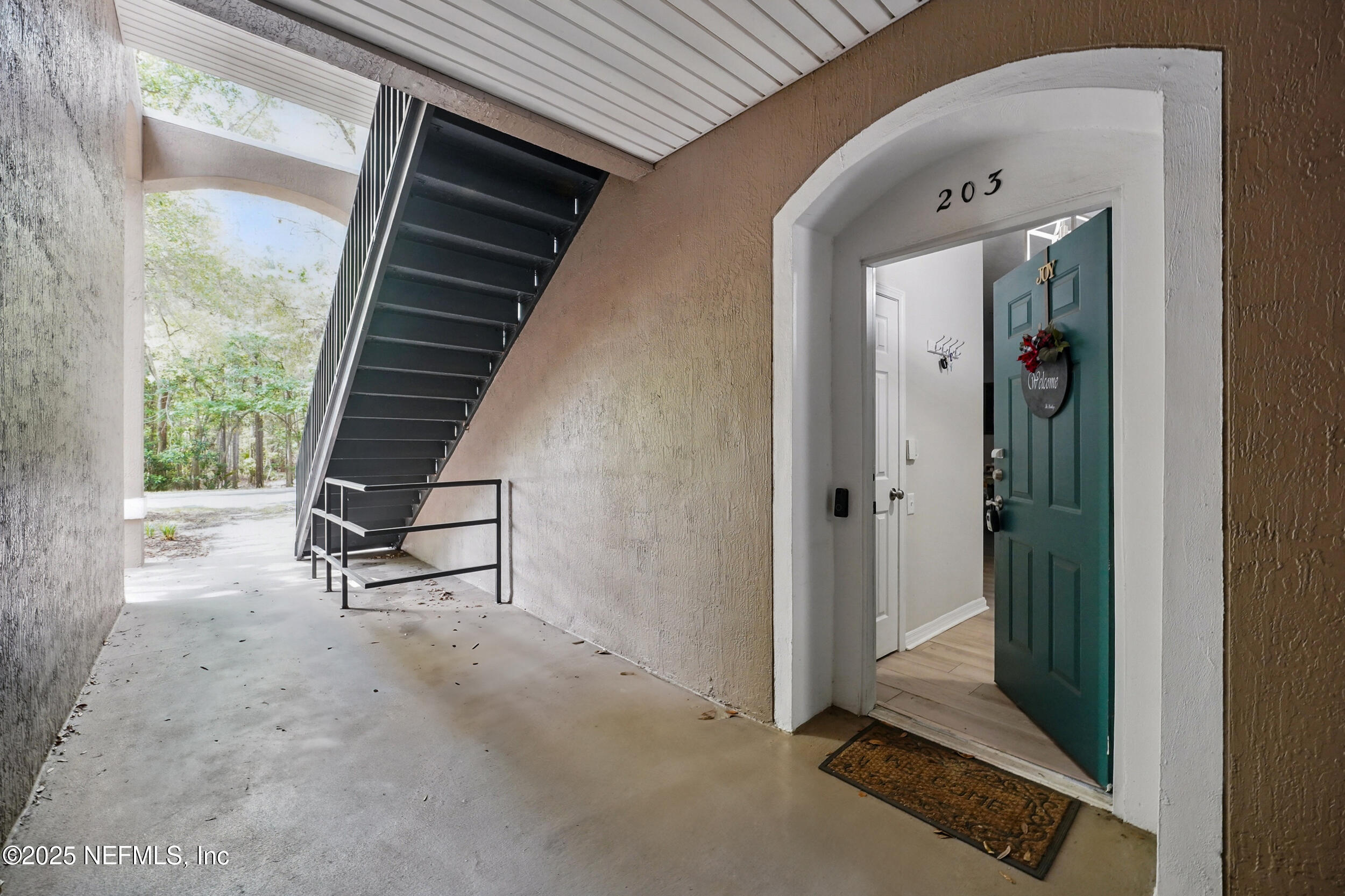 10550 Baymeadows Road, Unit 203 Jacksonville, FL 32256 - Photo 3 of 25 Welcome Home!