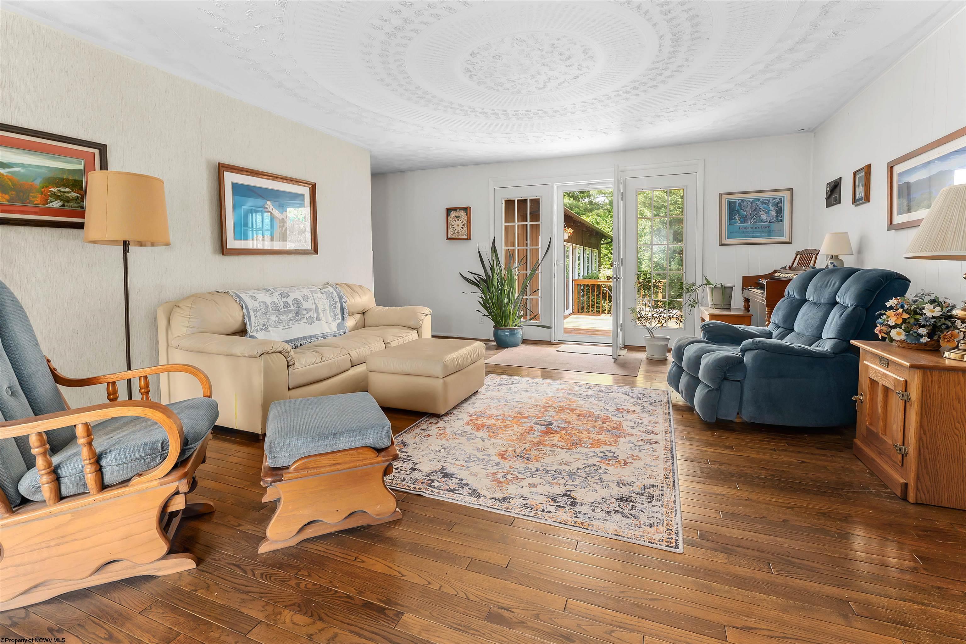 296 Horseshoe Road Morgantown, WV 26508 - Photo 5 of 50 Gallery Image 5