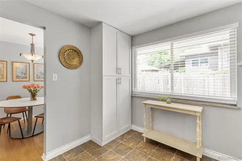 a view of an entryway with workspace