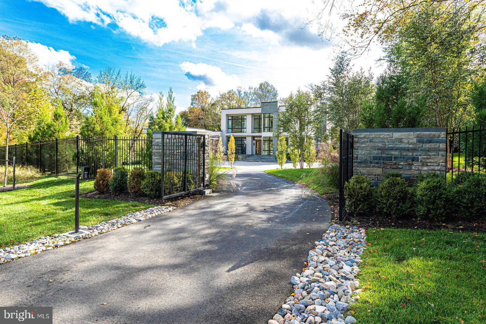 749 Chain Bridge Road McLean, VA 22101 - Photo 1 of 56