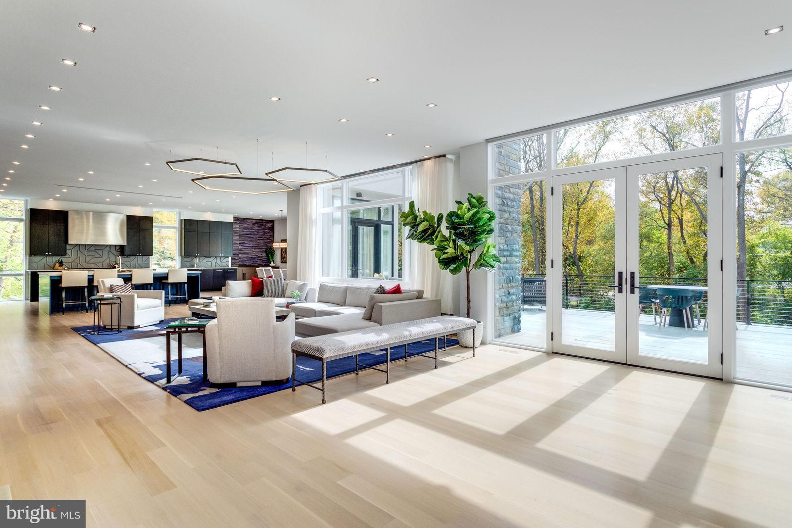 749 Chain Bridge Road McLean, VA 22101 - Photo 12 of 56