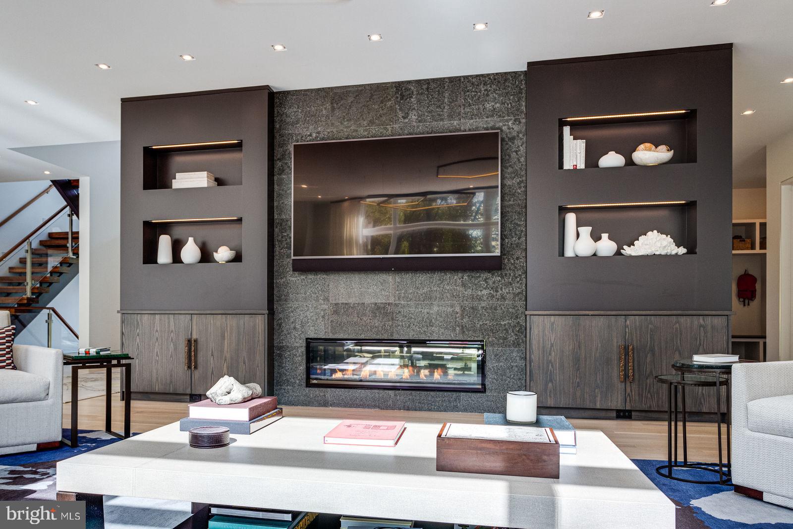 749 Chain Bridge Road McLean, VA 22101 - Photo 15 of 56