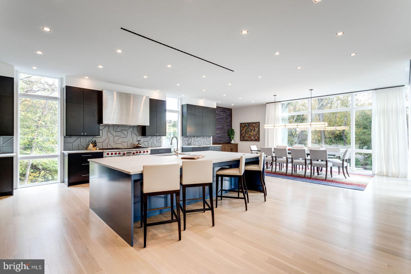 749 Chain Bridge Road McLean, VA 22101 - Photo 16 of 56