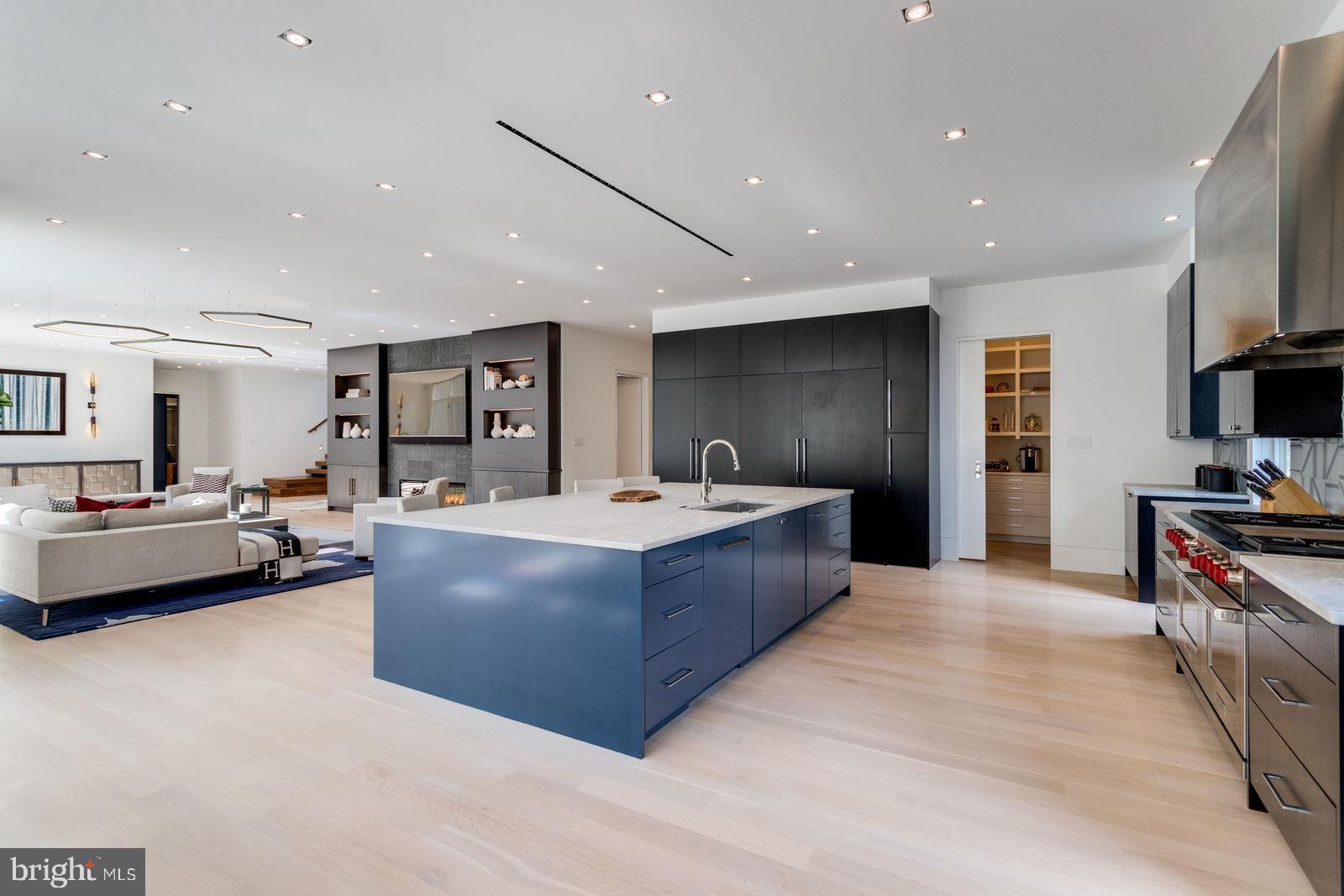 749 Chain Bridge Road McLean, VA 22101 - Photo 18 of 56