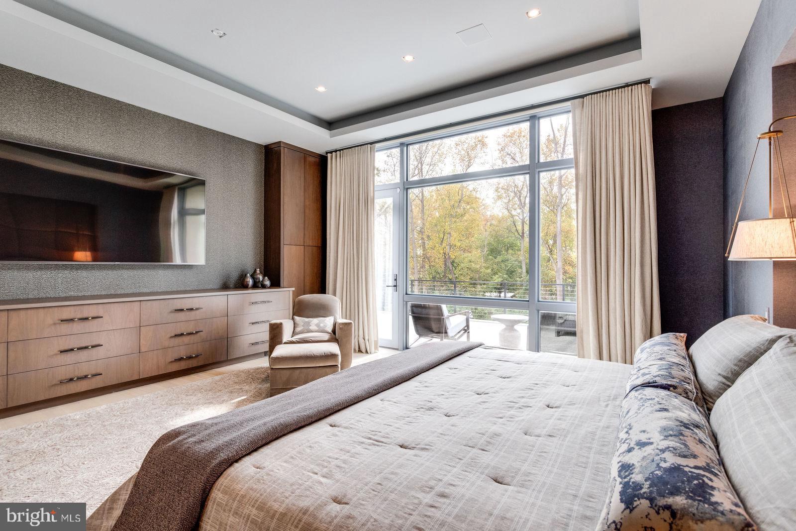 749 Chain Bridge Road McLean, VA 22101 - Photo 25 of 56