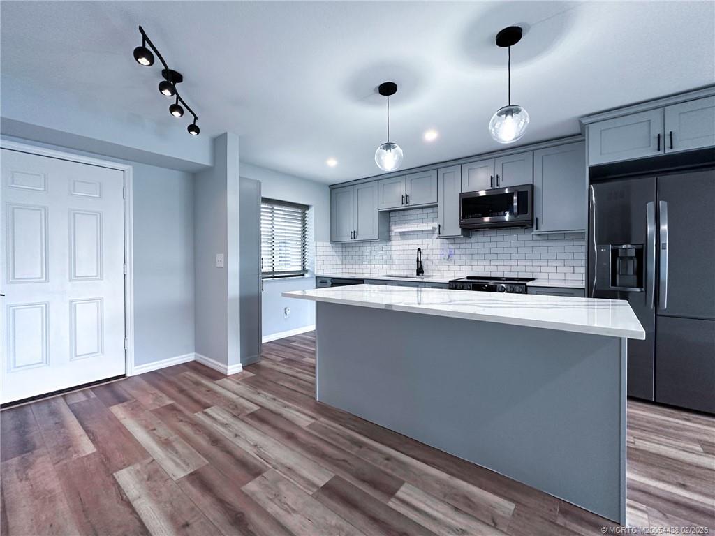 800 Northwest Fork Road, Unit 107 Stuart, FL 34994 - Photo 5 of 24