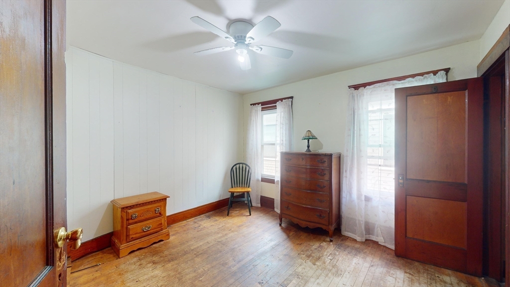 32 Walnut Street Medford, MA 02155 - Photo 19 of 27