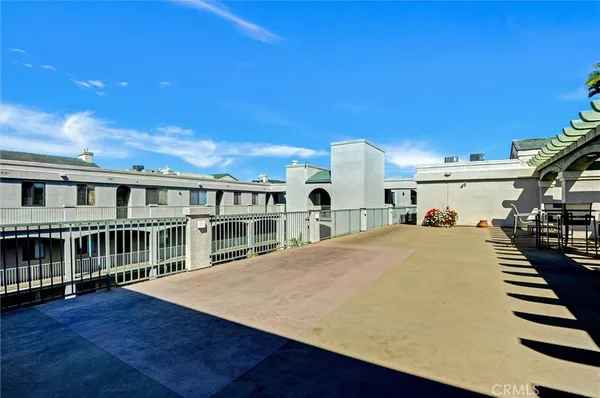 $548,888 | 555 Maine Avenue, Unit 225, Long Beach, CA 90802