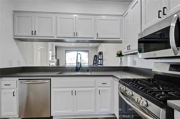 $548,888 | 555 Maine Avenue, Unit 225, Long Beach, CA 90802