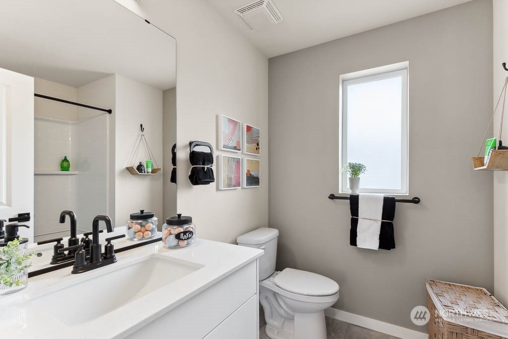 16124 Cascadian Way, Unit B7 Bothell, WA 98012 - Photo 19 of 33 Gallery Image 19