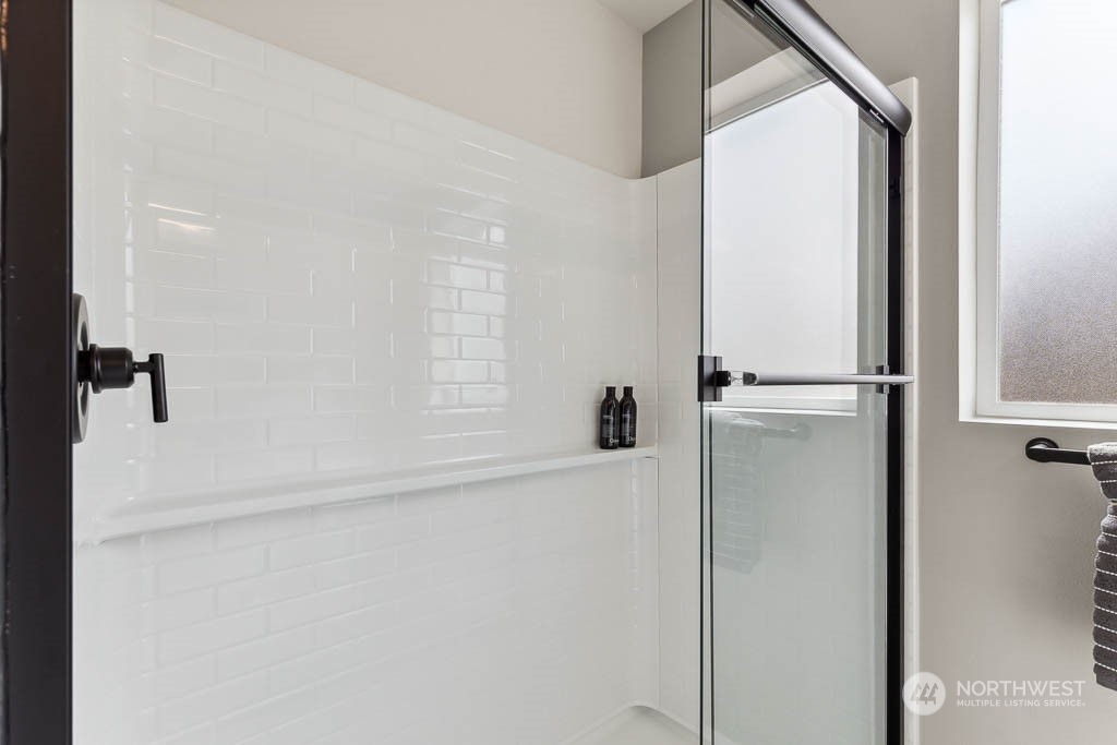 16124 Cascadian Way, Unit B7 Bothell, WA 98012 - Photo 28 of 33 Gallery Image 28