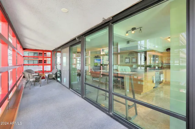 $4,000 | 4808 North 24th Street, Unit 621, Phoenix, AZ 85016