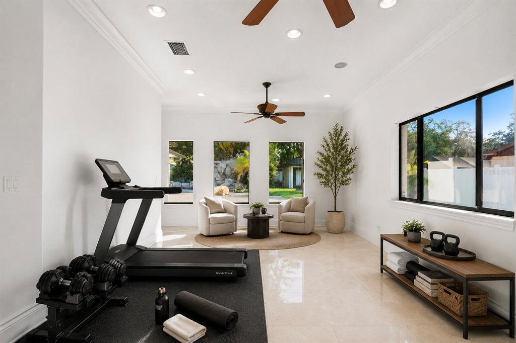 2521 Lake Ellen Drive Tampa, FL 33618 - Photo 8 of 54