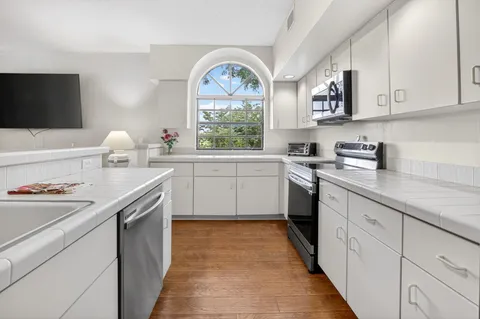 $119,000 | 8073 Aberdeen Drive, Unit 102, Boynton Beach, FL 33472
