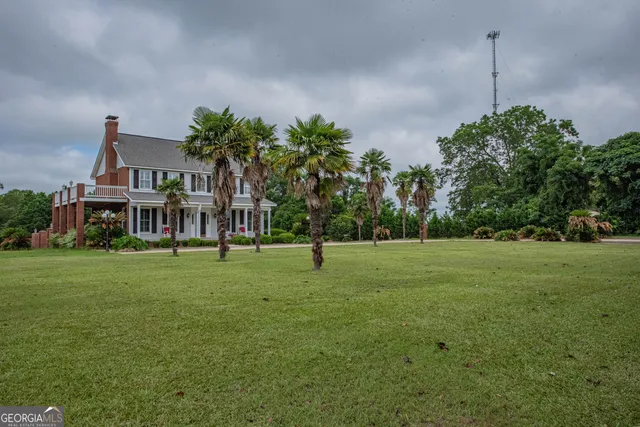 a view of a golf course with a garden