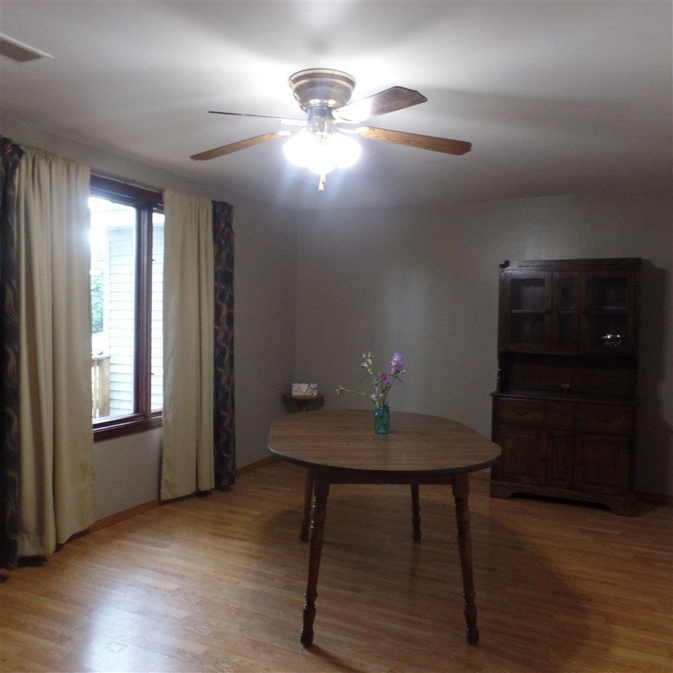 3731 South Shepherd Road Mount Pleasant, MI 48858 - Photo 11 of 27 1862835-10.JPG