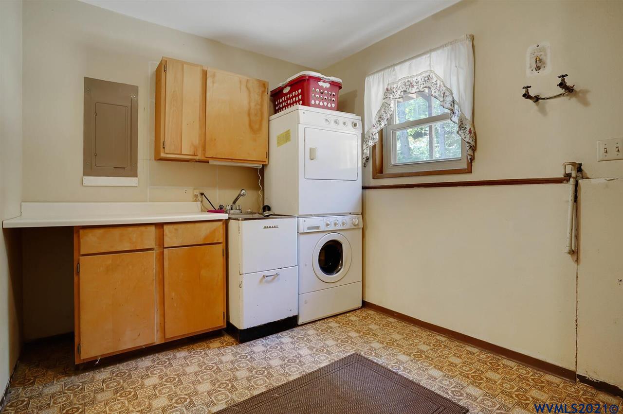 28277 Ridgeway Road Sweet Home, OR 97386 - Photo 14 of 39 Gallery Image 14