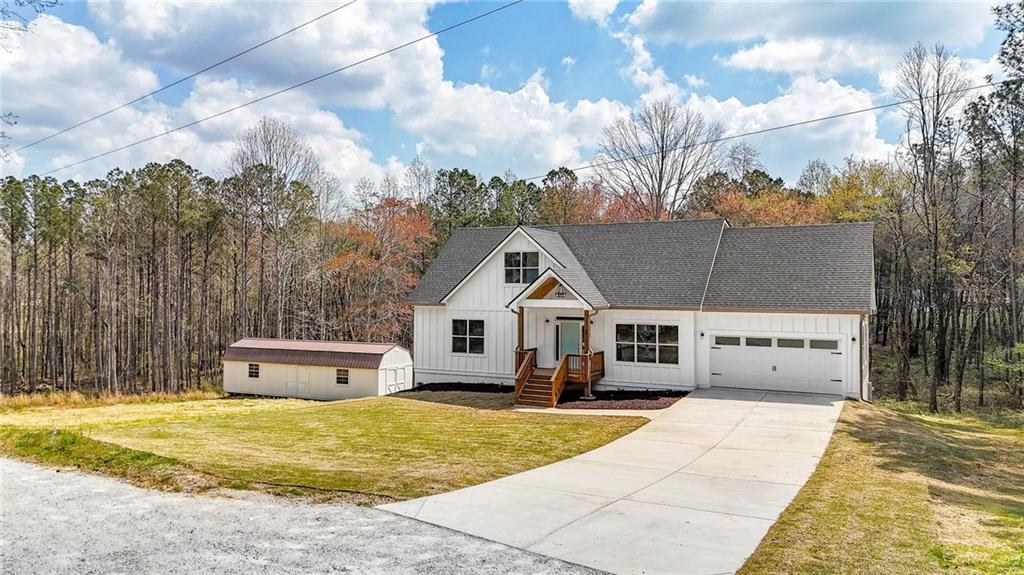 88 Carolyn Path Rockmart, GA 30153 - Photo 71 of 73 a front view of a house with a yard