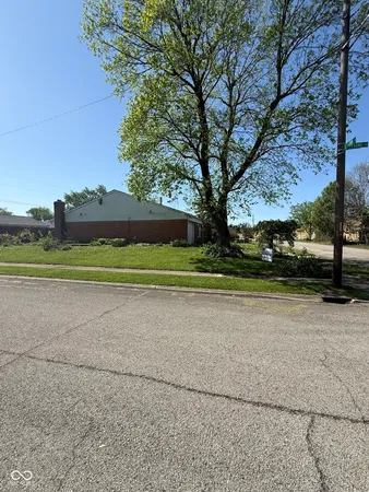 $165,000 | 2403 Eastwood Drive, Indianapolis, IN 46219