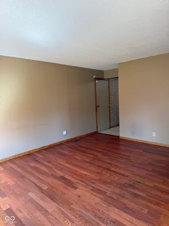 $165,000 | 2403 Eastwood Drive, Indianapolis, IN 46219
